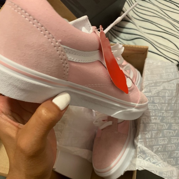 Pink vans for sale - Picture 3 of 5